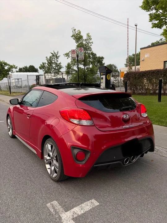 2016 Hyundai Veloster - Image 3 of 10