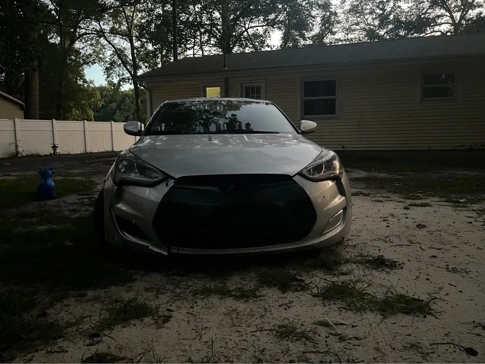 2016 Hyundai Veloster - Image 3 of 12