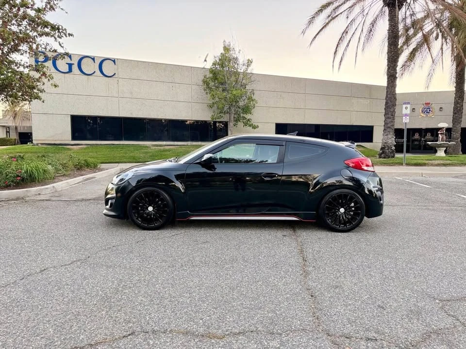 2016 Hyundai Veloster - Image 14 of 20