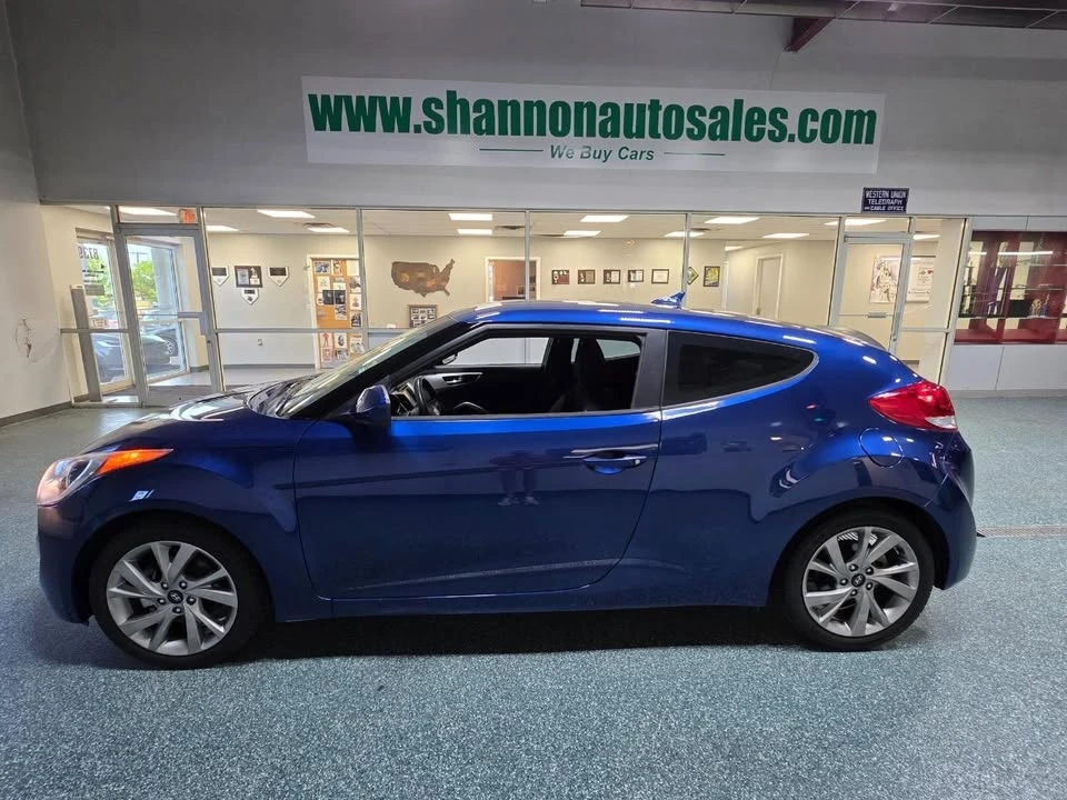 2016 Hyundai Veloster - Image 11 of 20