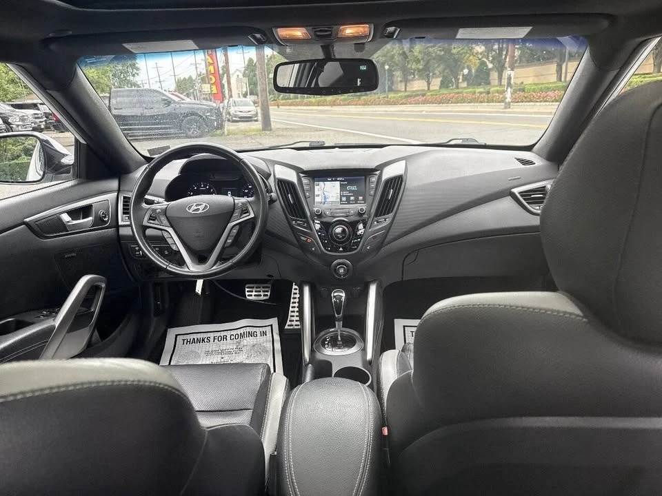 2016 Hyundai Veloster - Image 10 of 14