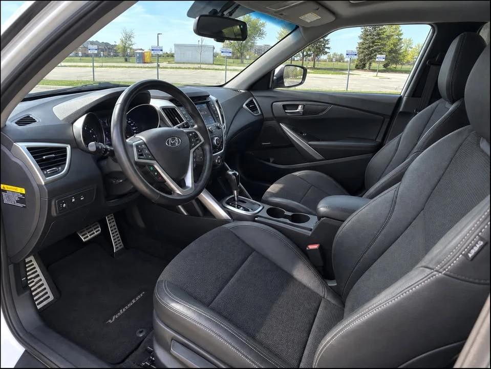 2016 Hyundai Veloster - Image 4 of 9