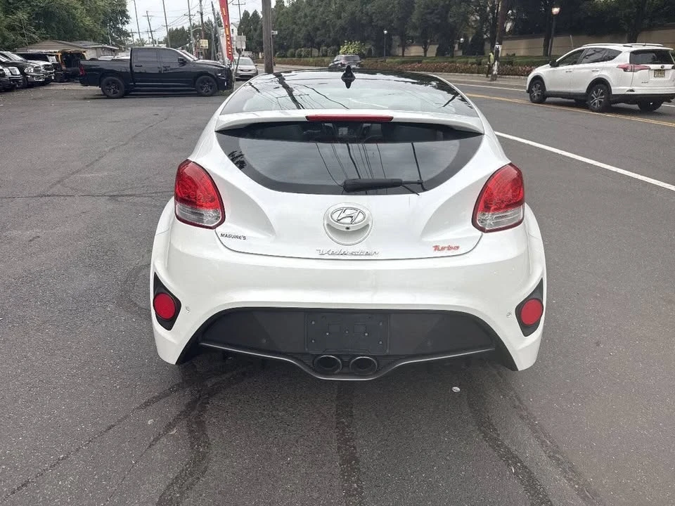 2016 Hyundai Veloster - Image 3 of 14