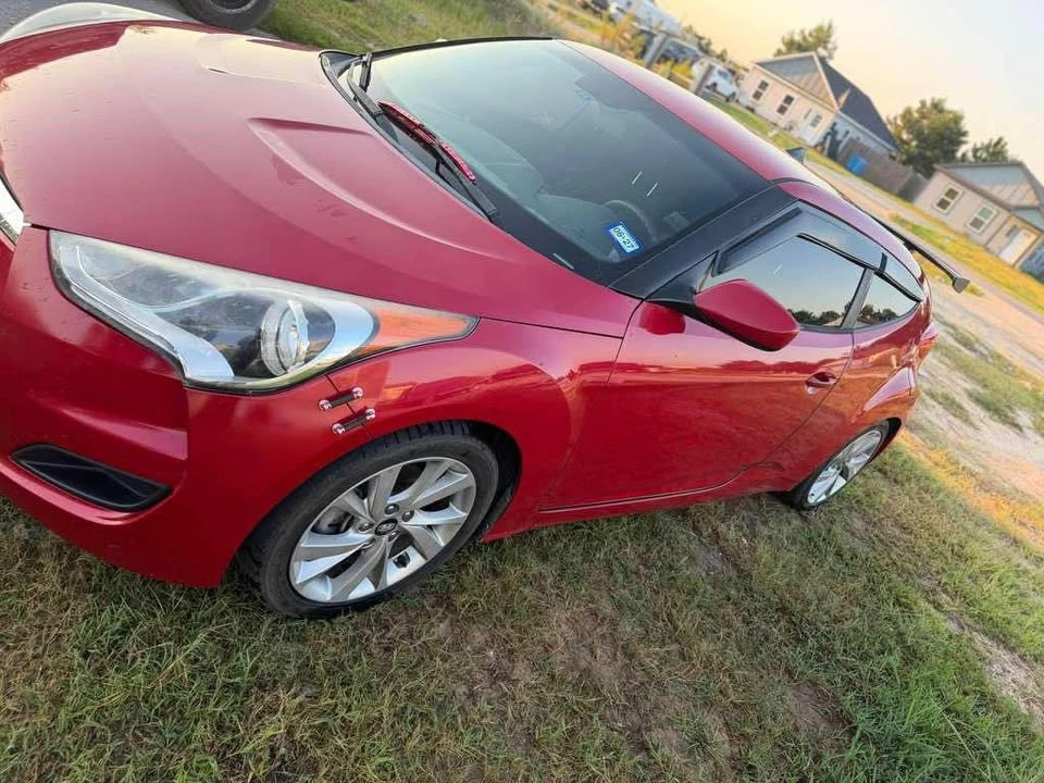2016 Hyundai Veloster - Image 3 of 5