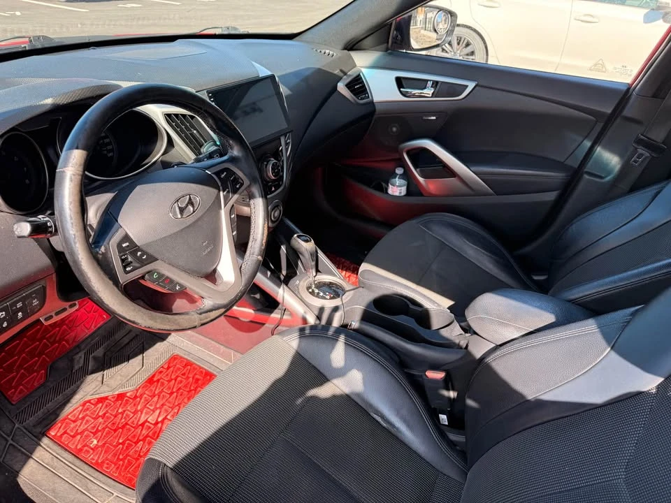 2016 Hyundai Veloster - Image 7 of 19