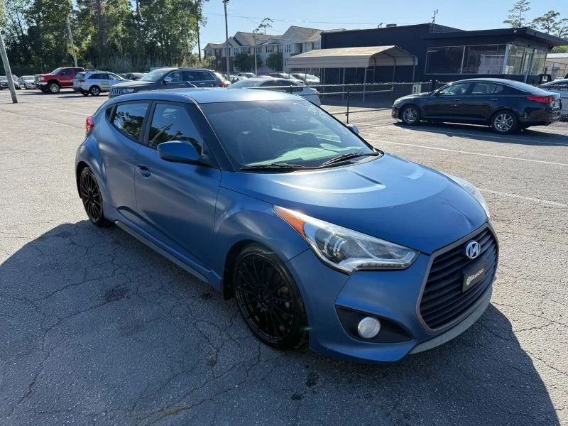 2016 Hyundai Veloster - Image 2 of 5