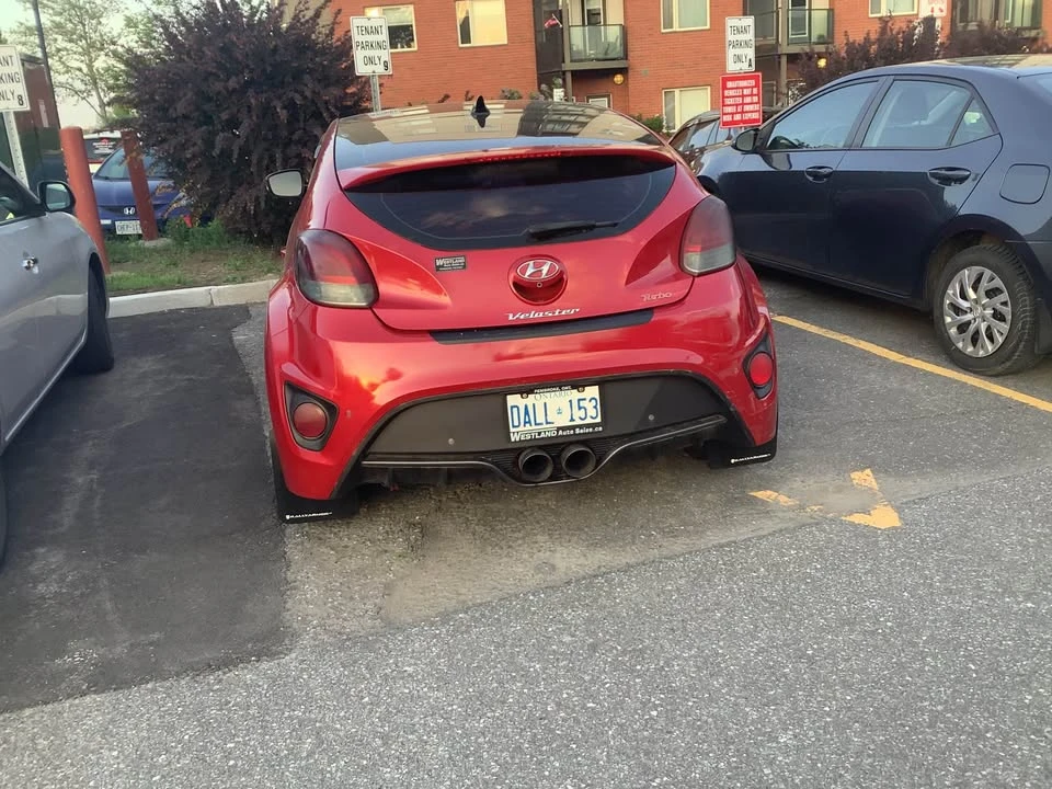 2016 Hyundai Veloster - Image 3 of 7