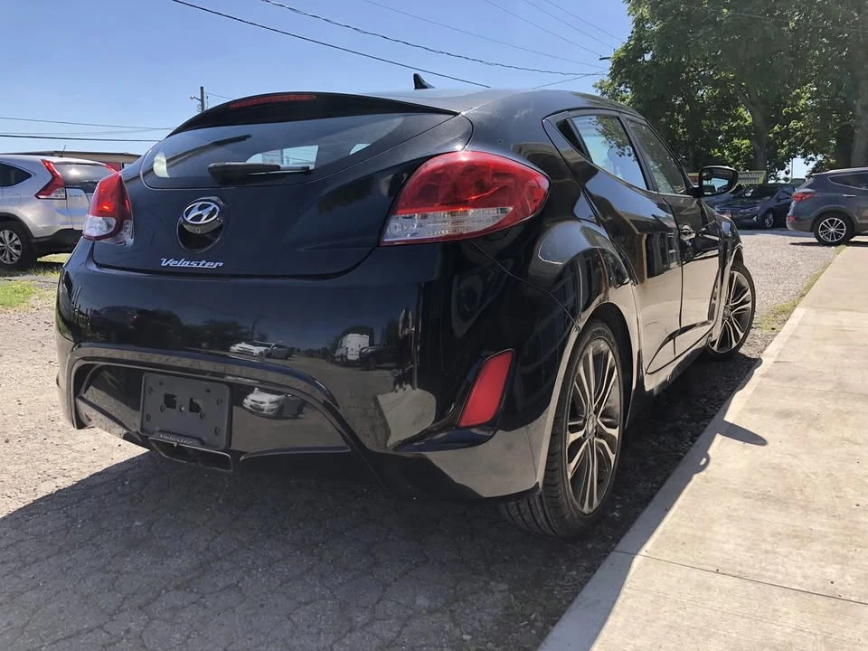 2016 Hyundai Veloster - Image 6 of 20