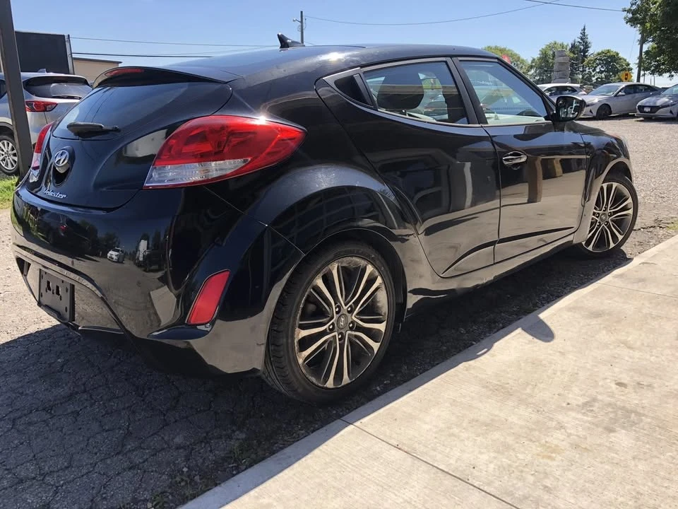 2016 Hyundai Veloster - Image 5 of 20