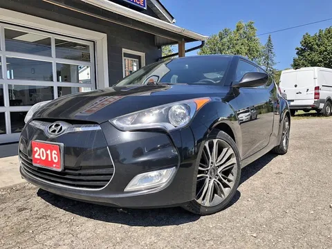 2016 Hyundai Veloster SE