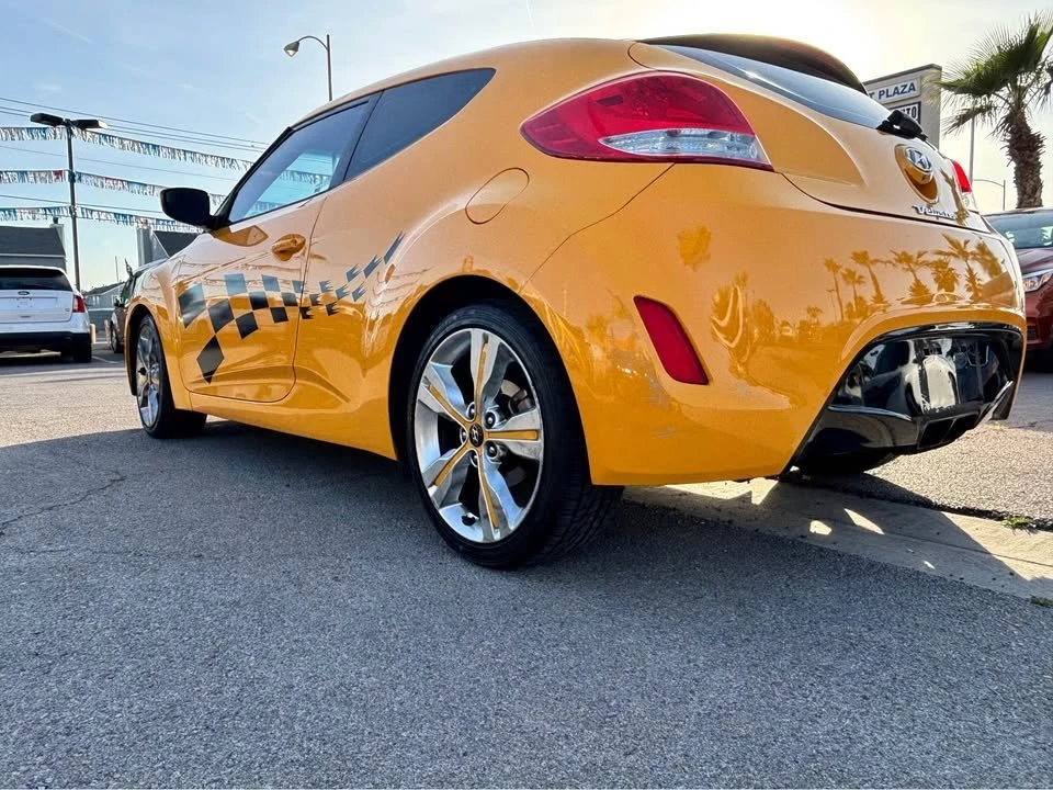 2016 Hyundai Veloster - Image 4 of 14
