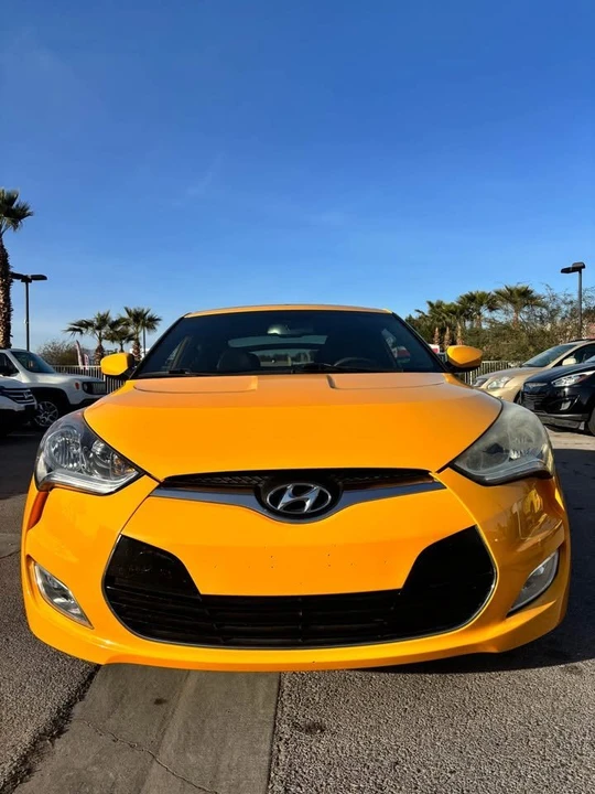 2016 Hyundai Veloster - Image 5 of 14