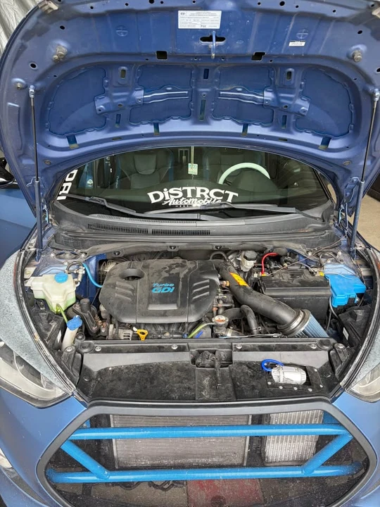 2016 Hyundai Veloster - Image 14 of 16