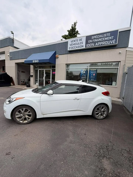 2016 Hyundai Veloster - Image 3 of 9