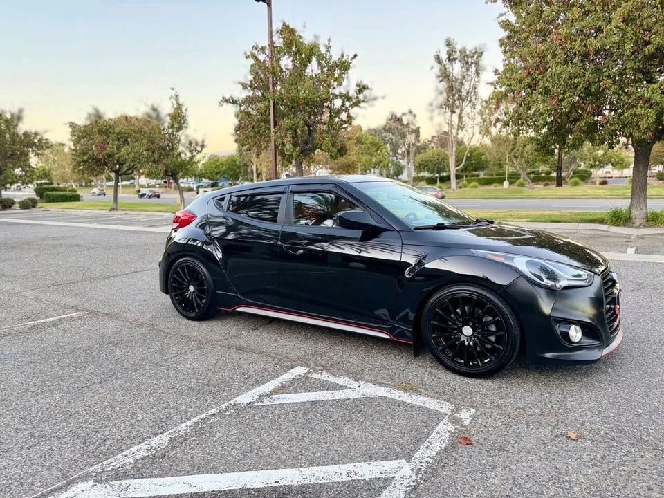 2016 Hyundai Veloster - Image 9 of 20