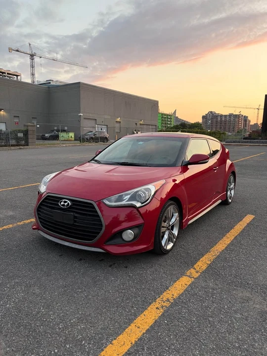 2016 Hyundai Veloster - Image 2 of 7