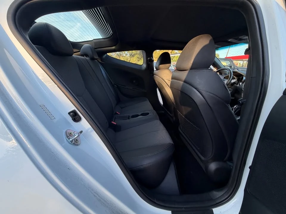 2016 Hyundai Veloster - Image 11 of 15