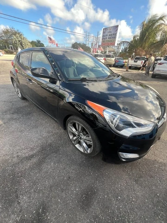 2016 Hyundai Veloster - Image 3 of 13