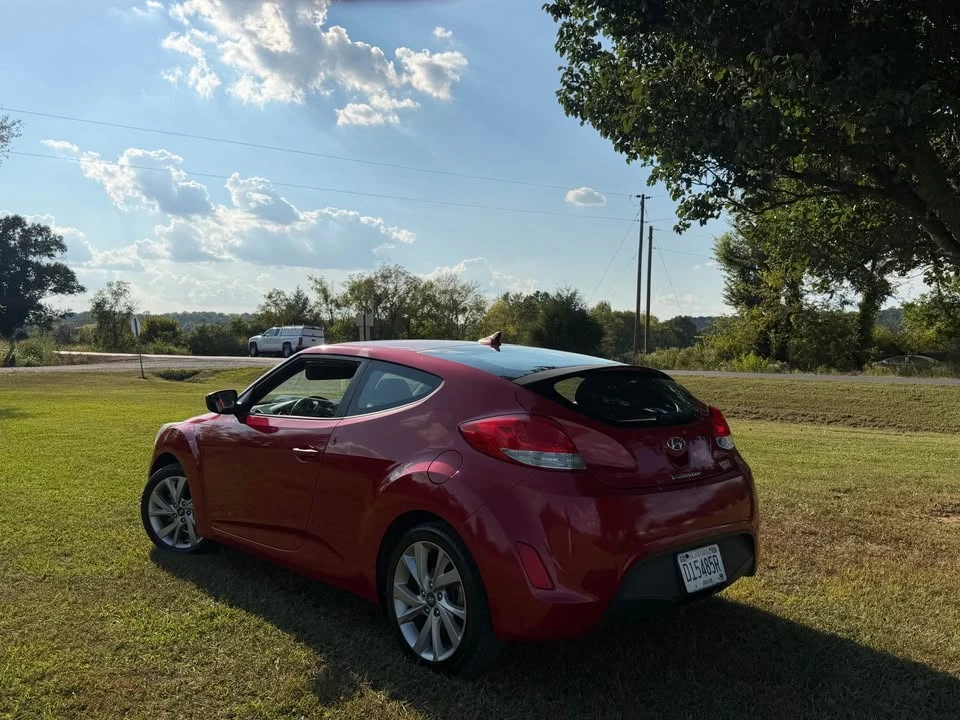 2016 Hyundai Veloster - Image 3 of 7