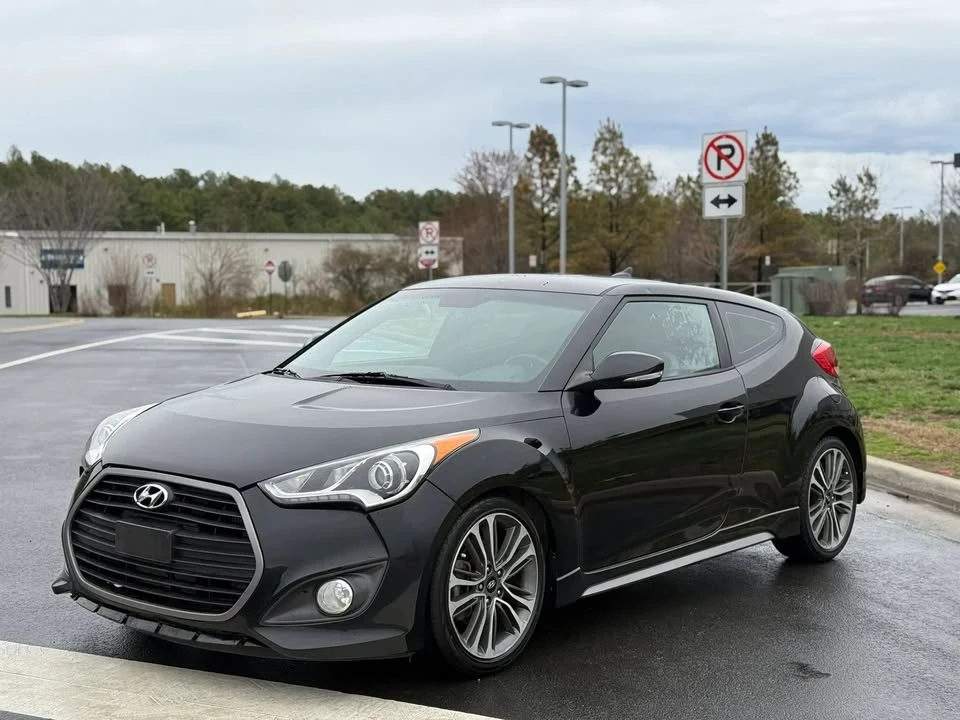 2016 Hyundai Veloster - Image 13 of 20