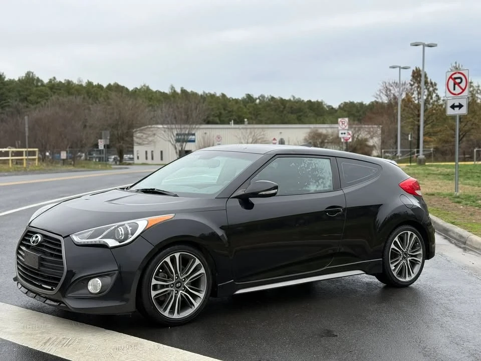 2016 Hyundai Veloster - Image 12 of 20