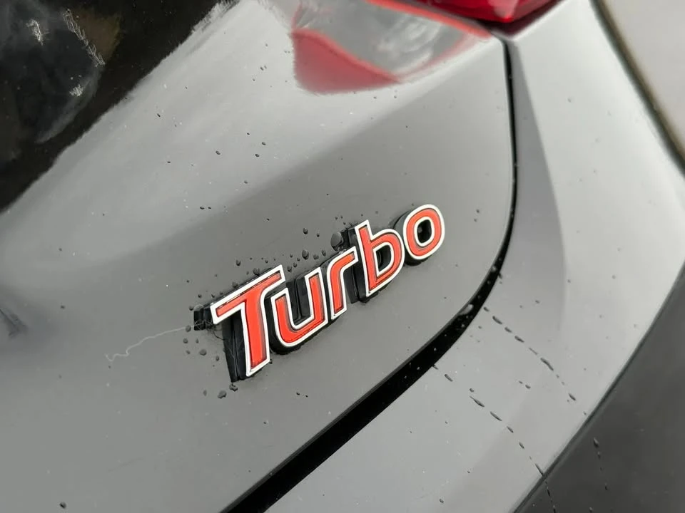 2016 Hyundai Veloster - Image 15 of 20