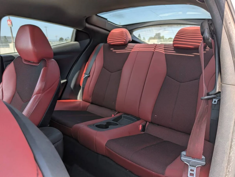 2016 Hyundai Veloster - Image 16 of 22