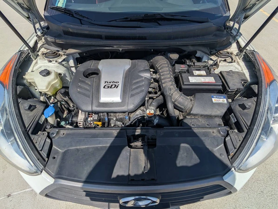 2016 Hyundai Veloster - Image 12 of 22