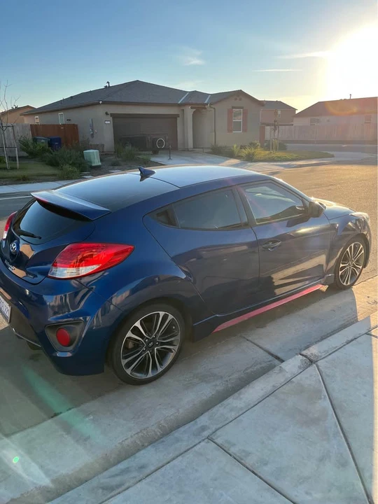 2016 Hyundai Veloster - Image 5 of 11