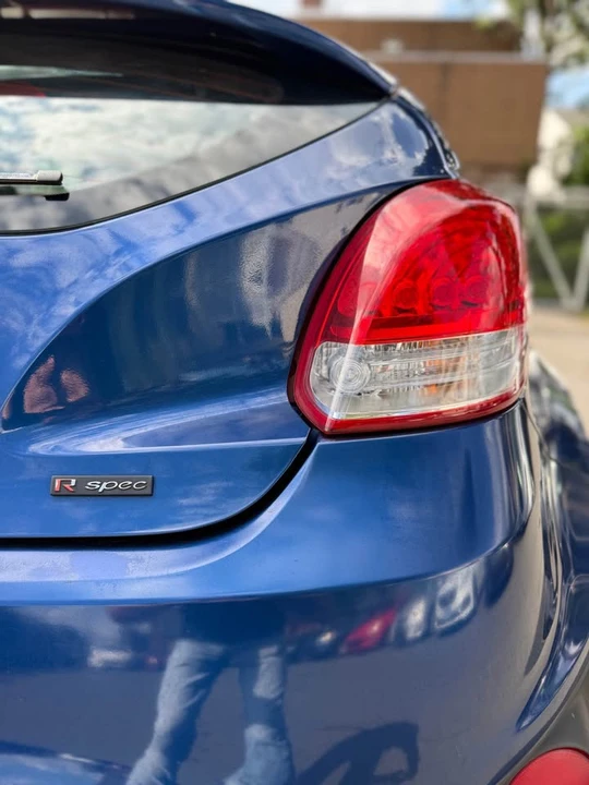 2016 Hyundai Veloster - Image 7 of 20