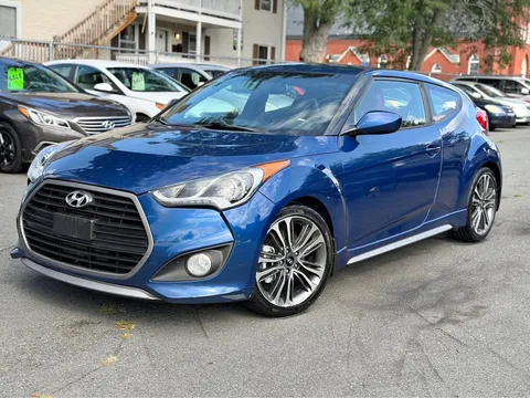 2016 Hyundai Veloster R-spec Coupe 3D
