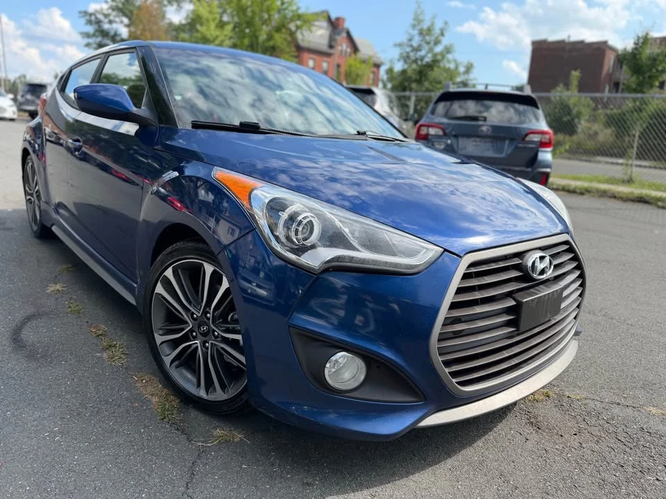 2016 Hyundai Veloster - Image 9 of 20