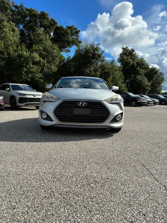 2016 Hyundai Veloster - Image 3 of 8