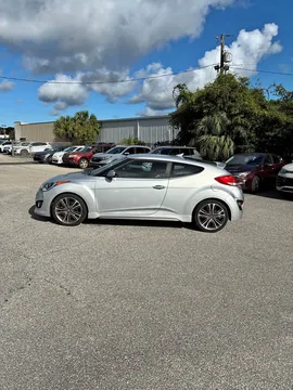 2016 Hyundai Veloster R-spec Coupe 3D