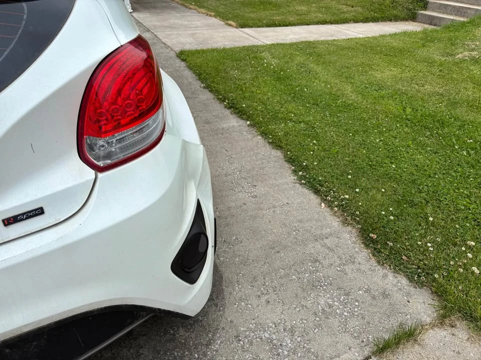 2016 Hyundai Veloster - Image 3 of 7