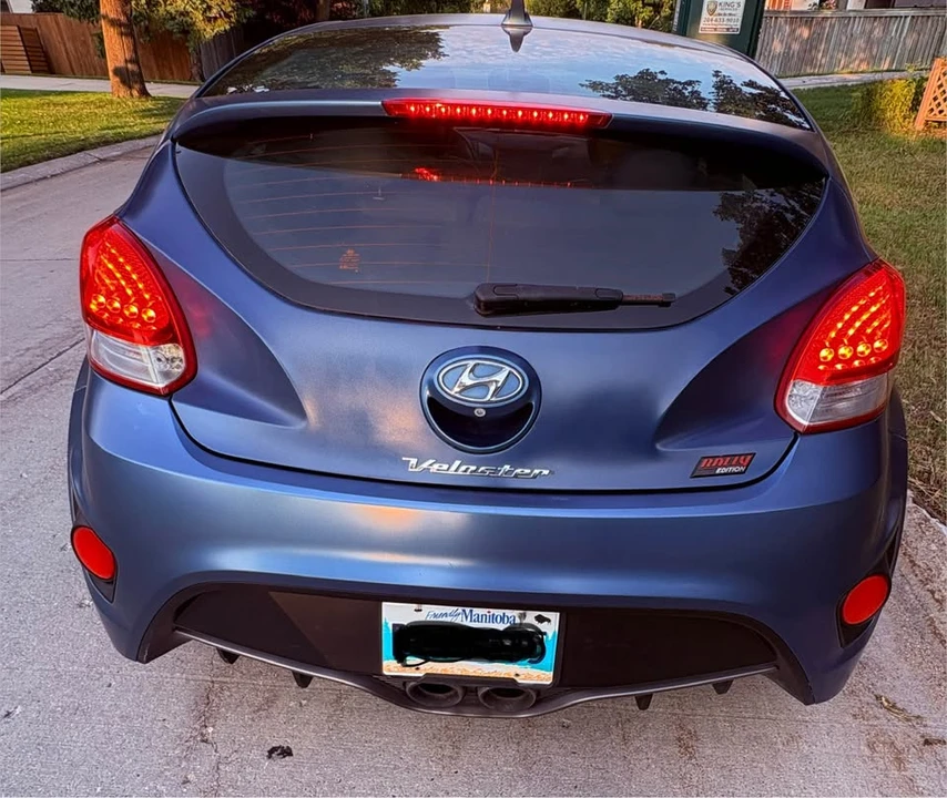2016 Hyundai Veloster - Image 8 of 19