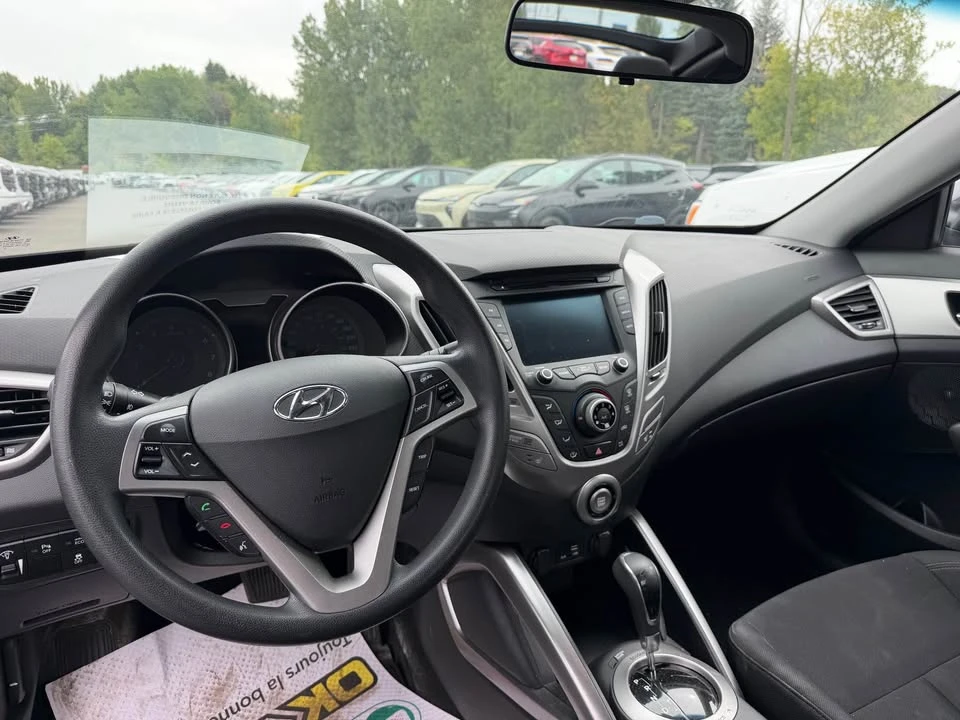 2016 Hyundai Veloster - Image 6 of 6