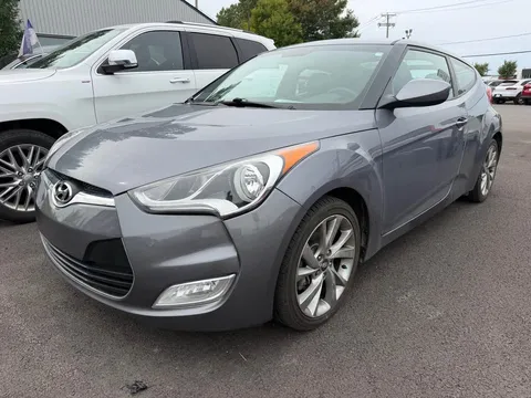 2016 Hyundai Veloster SE