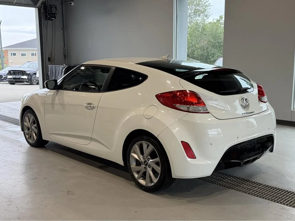 2016 Hyundai Veloster - Image 3 of 13