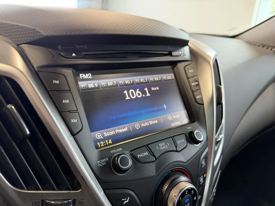 2016 Hyundai Veloster - Image 13 of 13