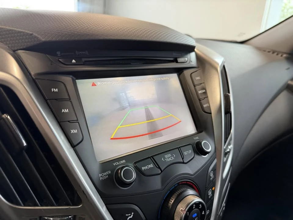 2016 Hyundai Veloster - Image 2 of 13