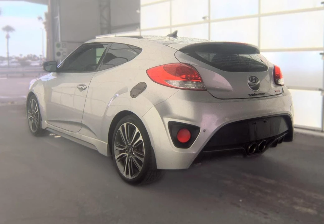 2016 Hyundai Veloster - Image 6 of 12