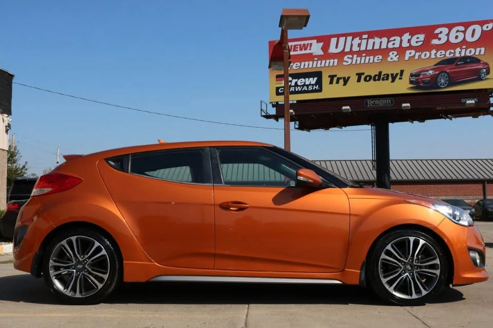 2016 Hyundai Veloster - Image 4 of 17