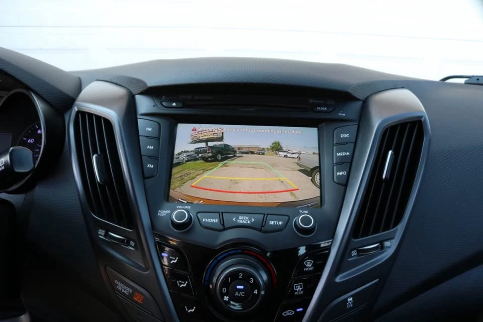 2016 Hyundai Veloster - Image 14 of 17