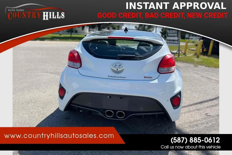 2016 Hyundai Veloster - Image 13 of 20