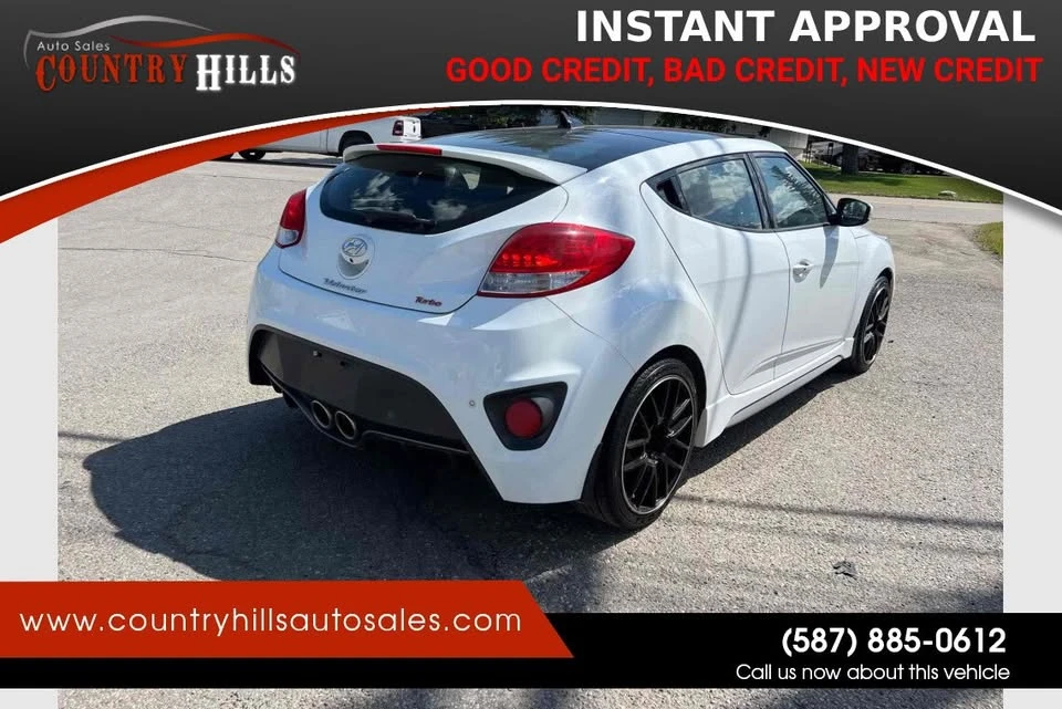 2016 Hyundai Veloster - Image 14 of 20