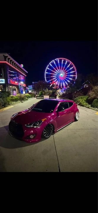 2016 Hyundai Veloster - Image 4 of 4