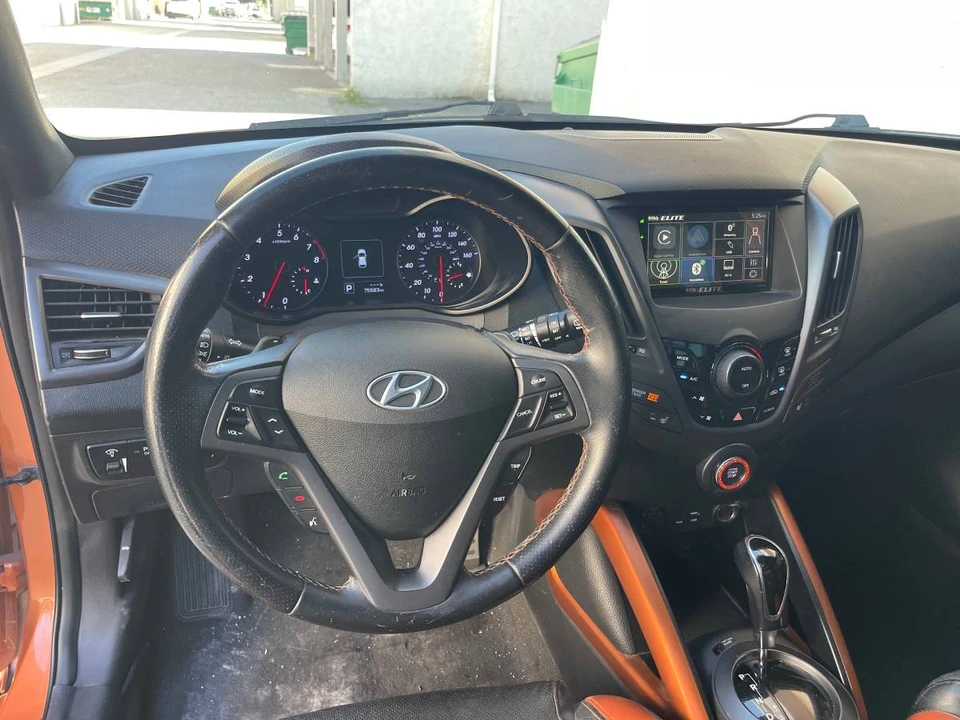2016 Hyundai Veloster - Image 12 of 12