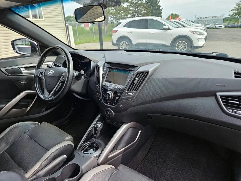 2016 Hyundai Veloster - Image 12 of 20