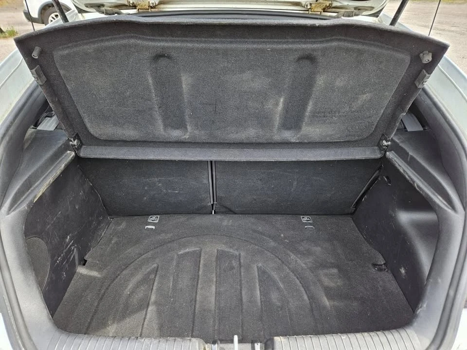 2016 Hyundai Veloster - Image 7 of 20